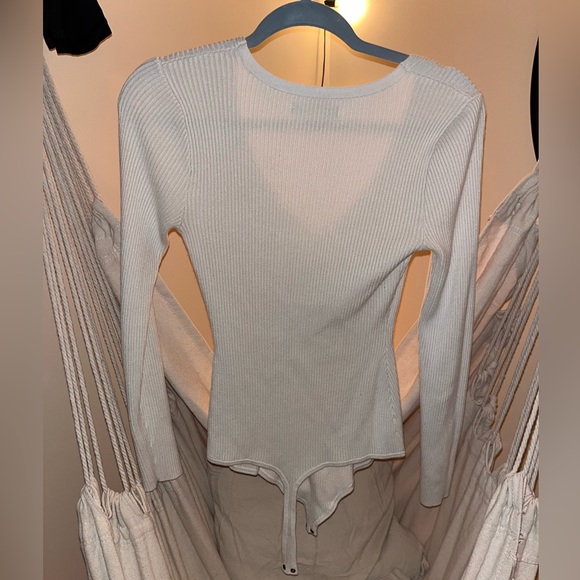 White Abercrombie bodysuit sweater - Picture 2 of 2
